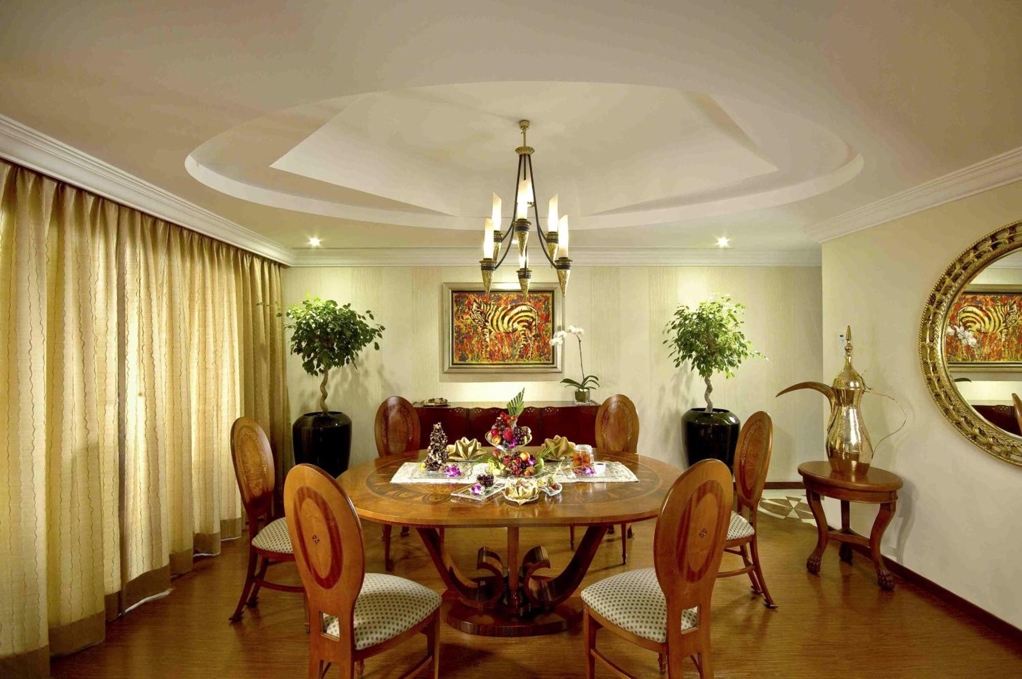 Ajman Hotel & Villas By Blazon Hotels Exterior foto A dining room
