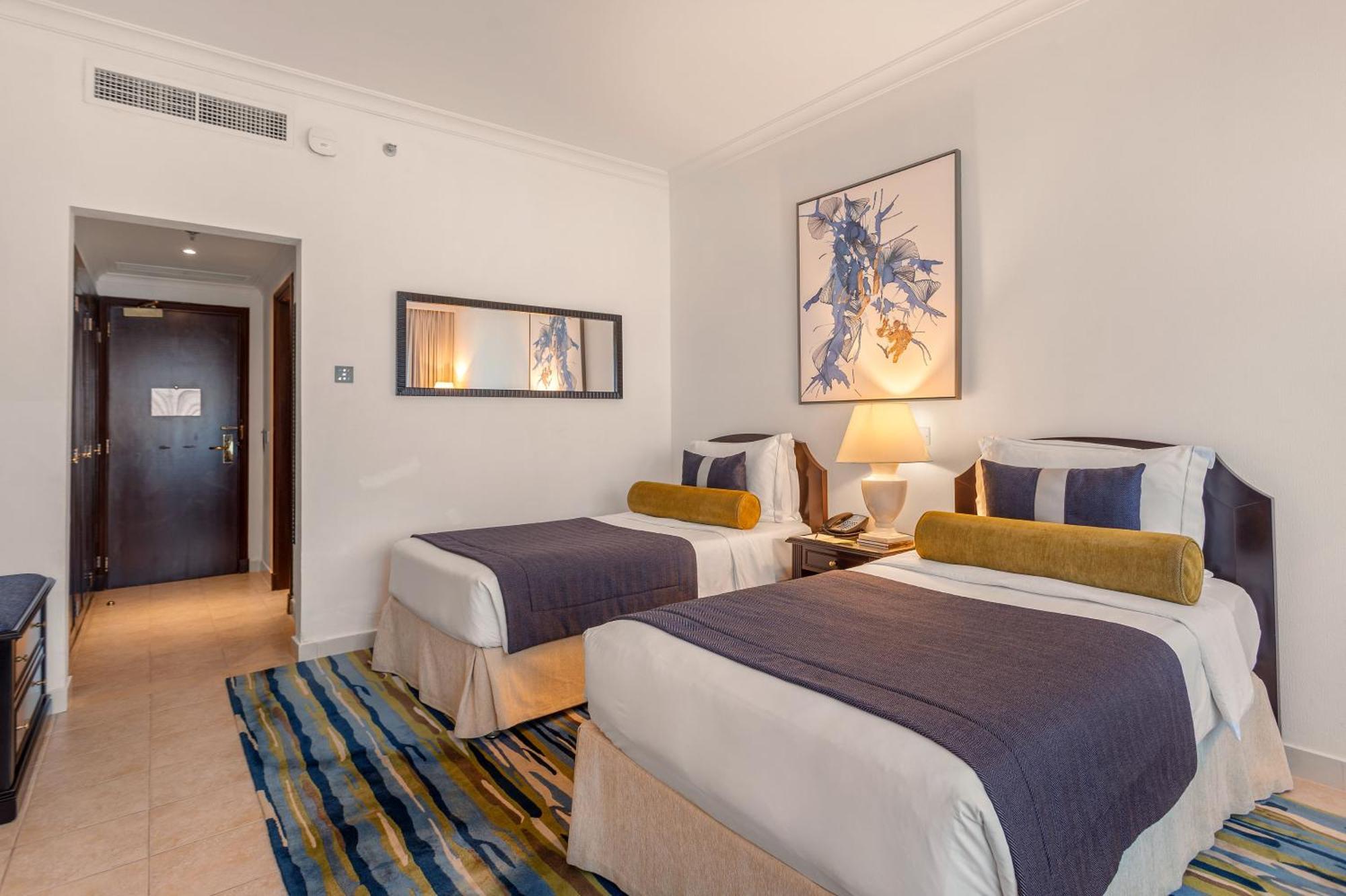 Ajman Hotel & Villas By Blazon Hotels Exterior foto Deluxe Room