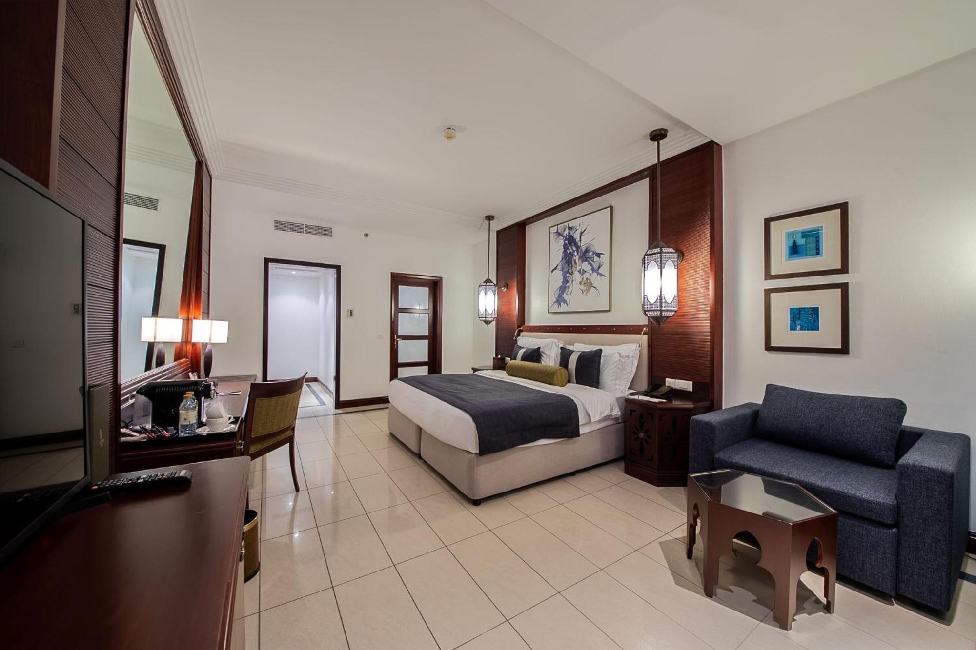 Ajman Hotel & Villas By Blazon Hotels Exterior foto Deluxe Room